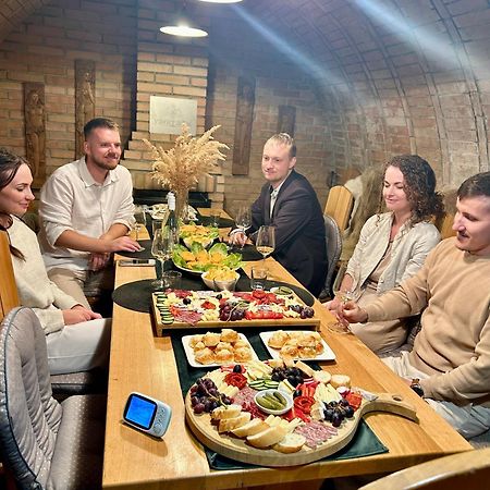 Sklep U Dusana Vracov Bagian luar foto